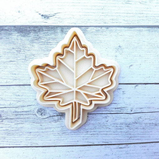 vykrajovátko Javorový list